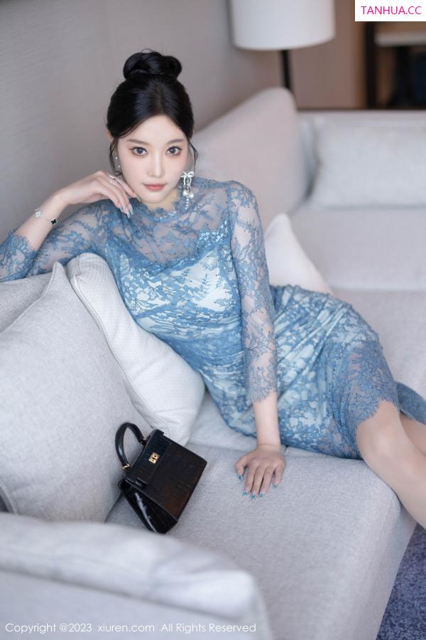 杨晨晨 sugar小甜心CC [XiuRen]高清写真图 2023.11.28 No.7732 杨晨晨Yome 丝袜美腿第7张图片
